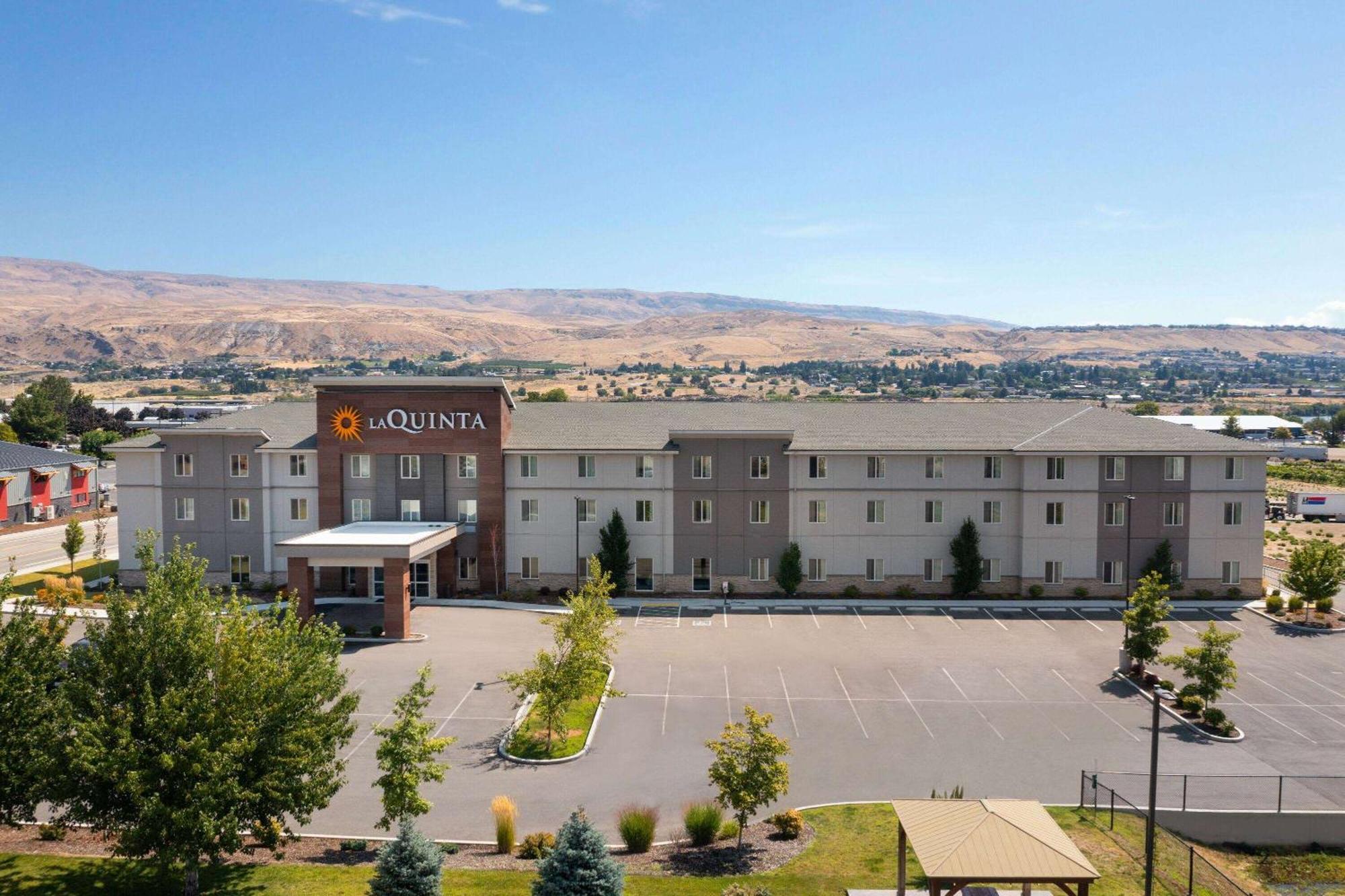 La Quinta Inn & Suites By Wyndham Венатчі Екстер'єр фото