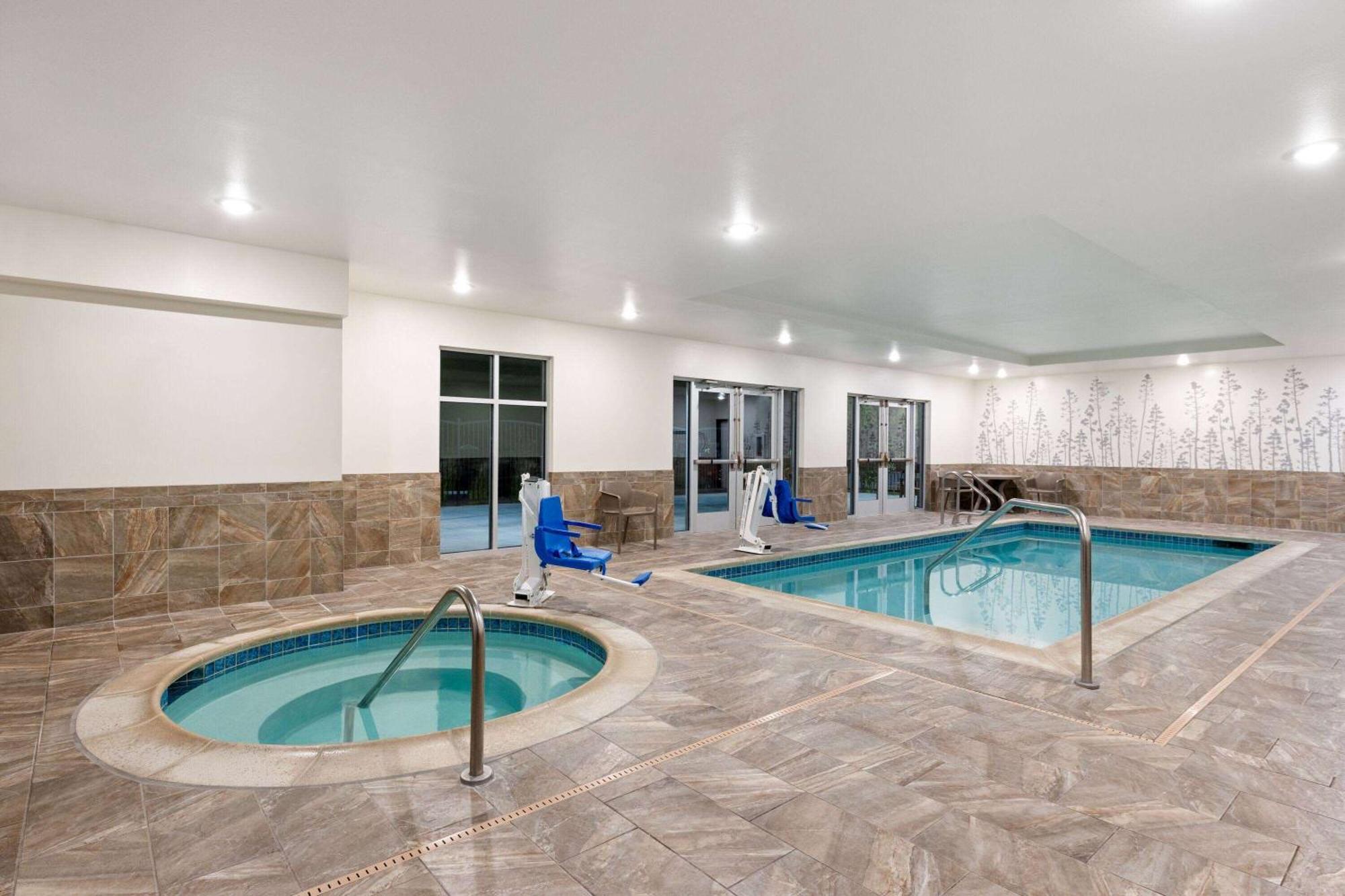 La Quinta Inn & Suites By Wyndham Венатчі Екстер'єр фото