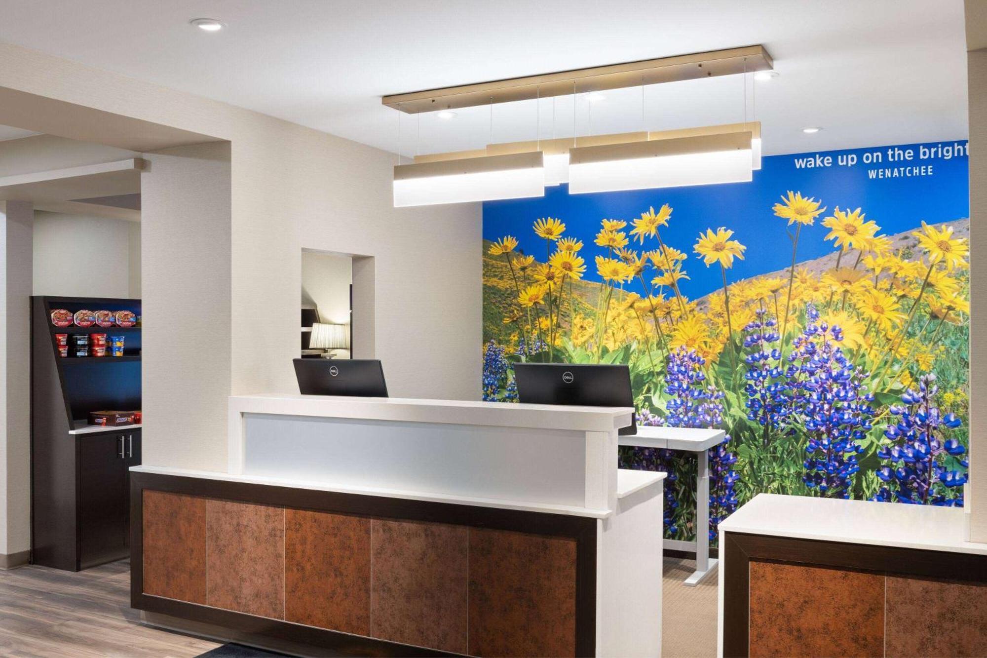 La Quinta Inn & Suites By Wyndham Венатчі Екстер'єр фото